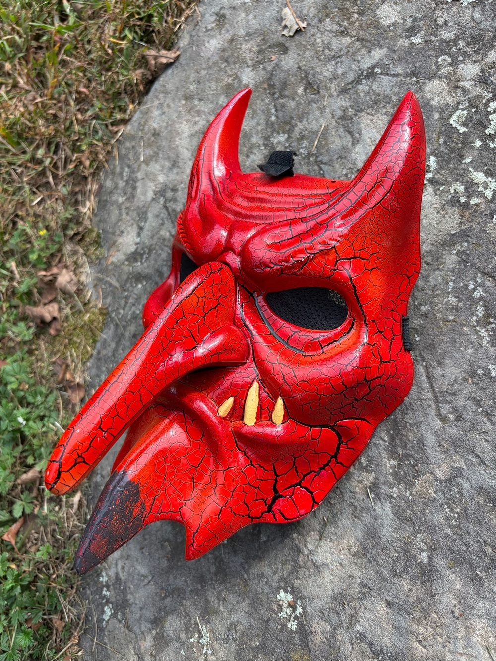 L Red Demon/ Devil Scary Teeth Long Nose High Quality Halloween Mask
